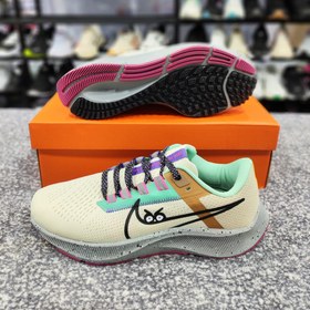 تصویر کفش رانینگ نایک ایر زوم پگاسوس ۳۸ قهوه ای طوسی Nike Air Zoom Pegasus 38 