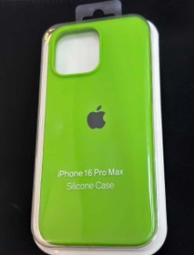 تصویر گارد آیفون ۱۶ پرو مکس رنگ سبز روشن مدل سیلیکونی اورجینال Guard iphone 16 pro max green model silicone