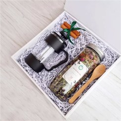 تصویر پک هدیه گل مینا 