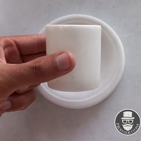 تصویر کاپ و زیرکاپی سنگی 