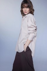 تصویر پیراهن زنانه پنبه ای اور سایز رنگ اکرو برند Defacto 