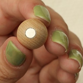 تصویر مگنت ادایی 