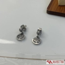 تصویر گوشواره آویز طرح درخت زندگی نقره‌ای 