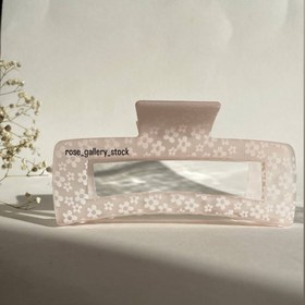 تصویر کلیپس مو مستطیلی بزرگ گل‌دار – رنگ‌های پاستلی 