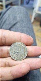 تصویر سکه دویست تومانی وارونه نایاب 