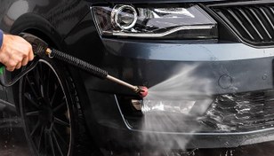 تصویر تصویر کارواش و شستشوی ماشین 