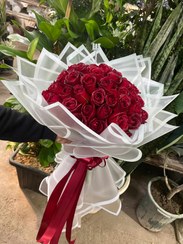 تصویر رز هلندی ۶۰ شاخه کد ۲۲ 