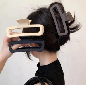 تصویر فروشگاه اکسسوری هلیا