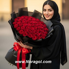 تصویر دسته گل رز 80 شاخه 