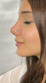 تصویر پیرسینگ فیک بینی 