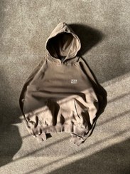 تصویر هودی قهوه ای Pegador 