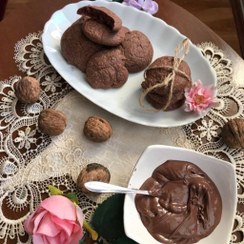 تصویر کوکی خانگی و تازه نوتلا در بسته های 300 گرمی همراه با سس مخصوص 