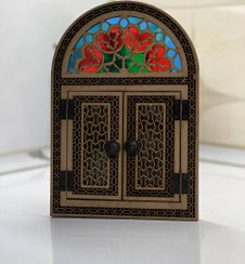 تصویر آینه‌ جاکلیدی دیواری طرح سنتی 