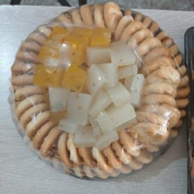 تصویر کلوچه و مسقطی 