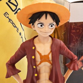 تصویر فیگور لوفی ، با کیفیت بالا همراه با جعبه 