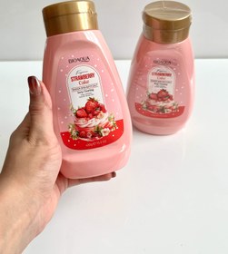 تصویر نمک بدن کیک توت فرنگی 