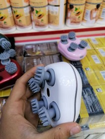 تصویر ماساژور اسکالپ هوشمند مادون قرمز مدل پنگوئنی Smart Scalp massager