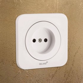 تصویر پریز برق دلند مدل آدا ارت دار 