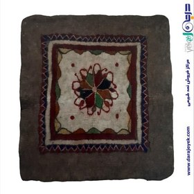 تصویر فرش نمدی مربع 