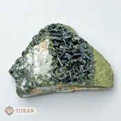 تصویر سنگ راف اپیدوت طبیعی 316 گرم 