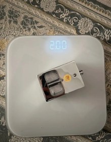 تصویر قفل کتابی کهن فولادی گارددار 