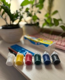 تصویر گواش ۶ رنگ آریا 