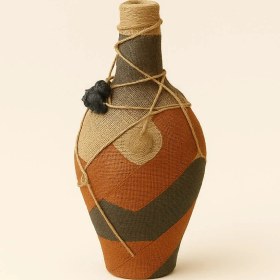 تصویر کوزه سفالی 