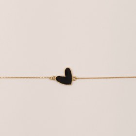 تصویر دستبند طلا ۱۸ عیار قلب مینا کاری مشکی کد ۴۰۰۴ 
