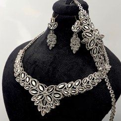 تصویر سرویس نقره زنانه لیزری بدون نگین کد code6 Silver jewelry set