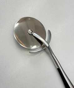 تصویر پیتزا بر شنگیا 