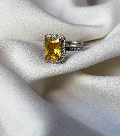 تصویر کالکشن انگشتر زرد 