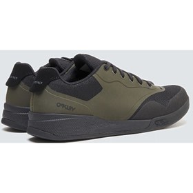 تصویر کفش اوکلی OAKLEY 