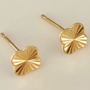 تصویر گوشواره میخی ونکلیف دیسکو 