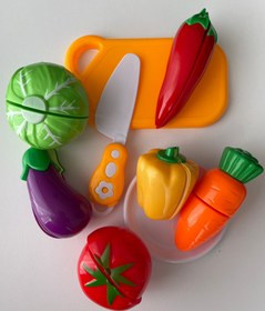 تصویر صیفی جات برشی با سبد 