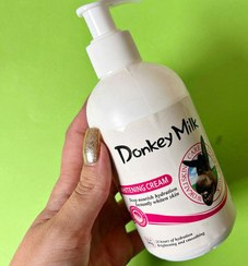 تصویر لوسیون بدن شیر الاغ رنگ صورتی حجم ۴۰۰ میل Body lotion donkey milk