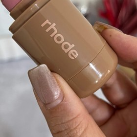 تصویر رژگونه حک رود(Rhode) - کد۳ 