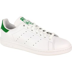 تصویر کفش اسپرت مناسب پیاده روی و روزمره آدیداس مدل استن اسمیت Sports shoes suitable for walking and everyday Adidas Stan Smith model