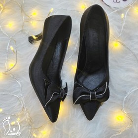 تصویر پاشنه دار مدل لاله 