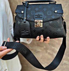 تصویر کیف دستی و دوشی زنانه لویی ویتون - قهوه ای 