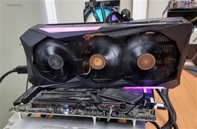 تصویر گرافیک GIGABYTE RTX3070 AORUS MASTER بدون ماین 