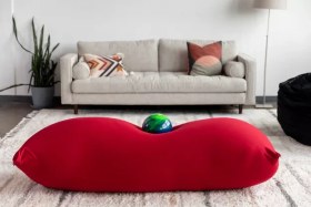 تصویر مبل شنی کشی قرمز 