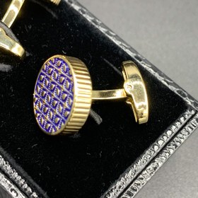 تصویر دکمه سردست کلاسیک 