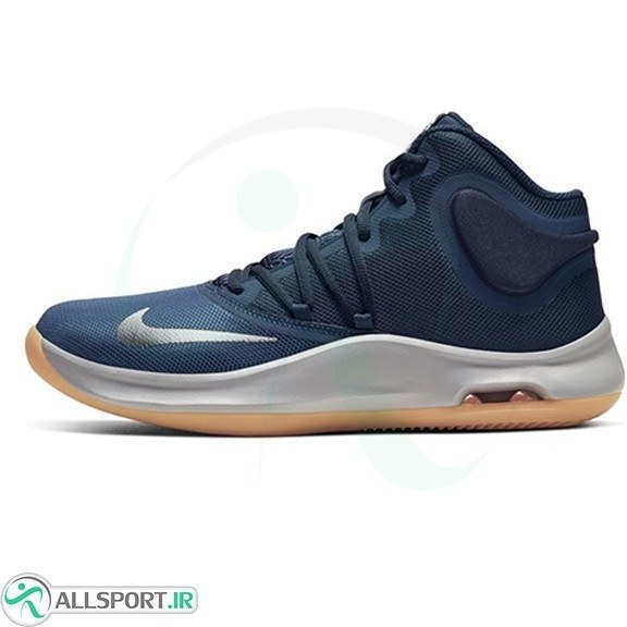 tenis nike air versitile 4