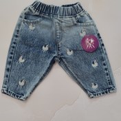 تصویر شلوار لی دخترانه نوزادی تا ۳ سال طرح جوجه اردک کد ۱۲۶۶ - سایز 