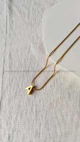 تصویر گردنبند حرف A 