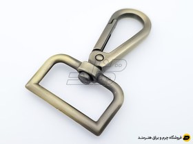 تصویر مدبر 2 ته تخت 