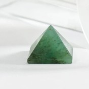 تصویر هرم سنگ آونتورین سبز 