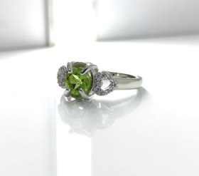 تصویر جواهر زبرجد 