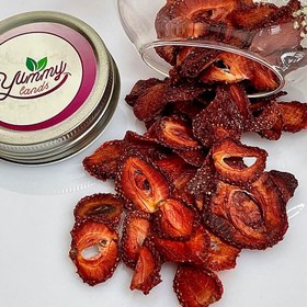 تصویر توت فرنگی خشک 