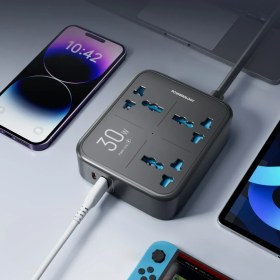 تصویر چندراهی برق پاورولوژی مدل PWCUQC037 ظرفیت ۳۲۵۰ وات با ۳ خروجی 